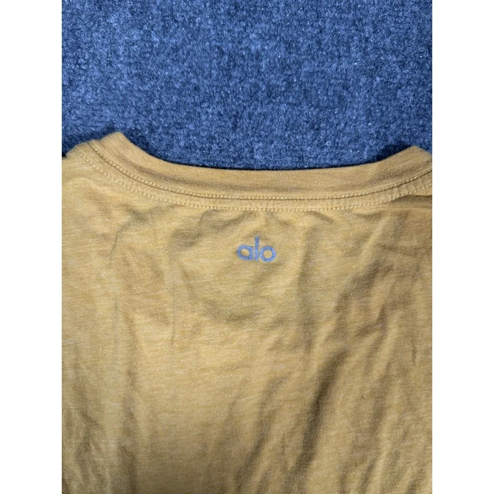 ALO Yoga tank top